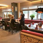 Hotel Schroeder 3*