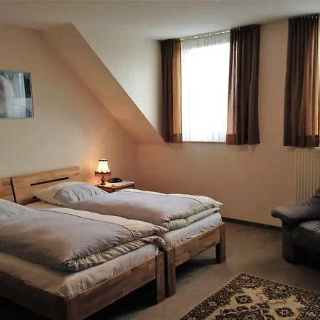 Schröder 3*