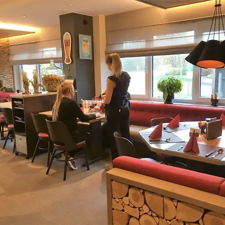 Hotell Schröder 3*